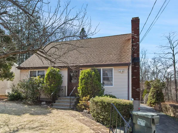 47 Heather Drive, Mahopac, NY 10541