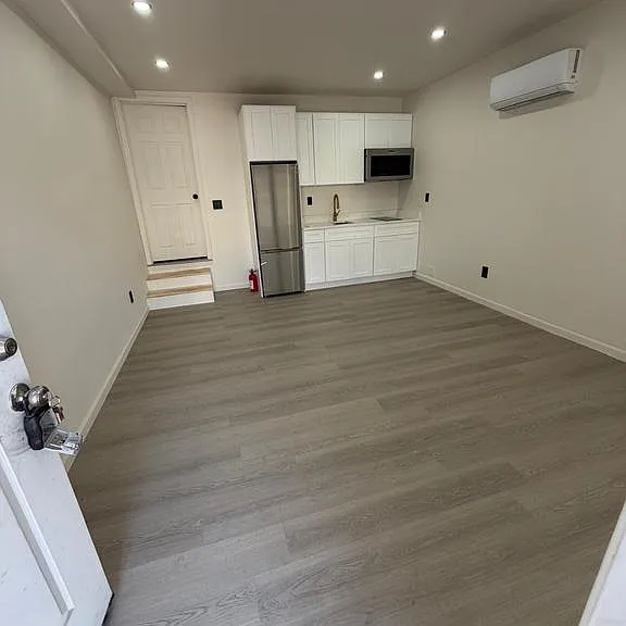3720 Westfield Ave #A — Photo 3