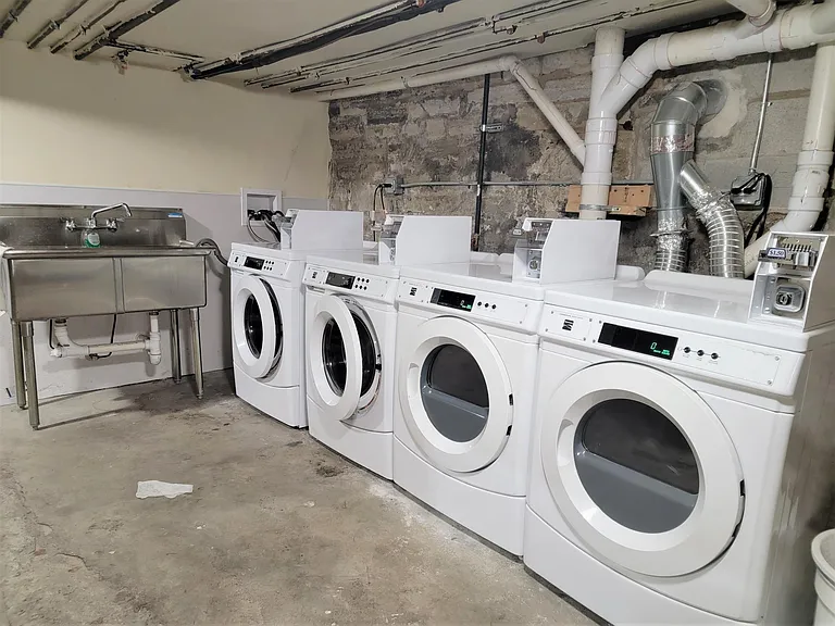 248 W 31st St #3R — Photo 11