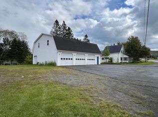 752 Caribou Rd, Fort Kent, ME 04743