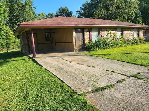 803 Tanglewood Dr