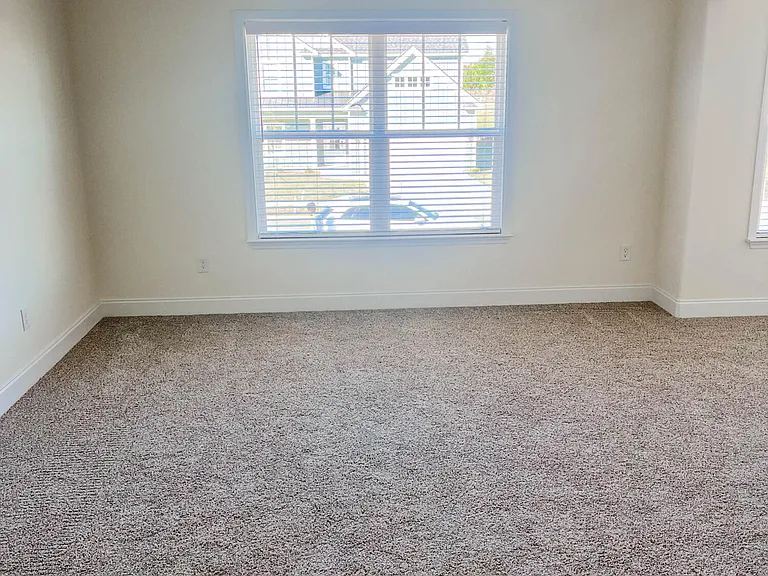 2426 Laurens St — Photo 14