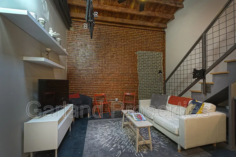 Studio, 1.0 bath, 475 sqft, $970 — Photo 4