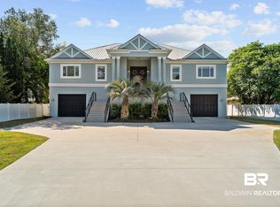 4724 Burkart Ln, Orange Beach, AL 36561