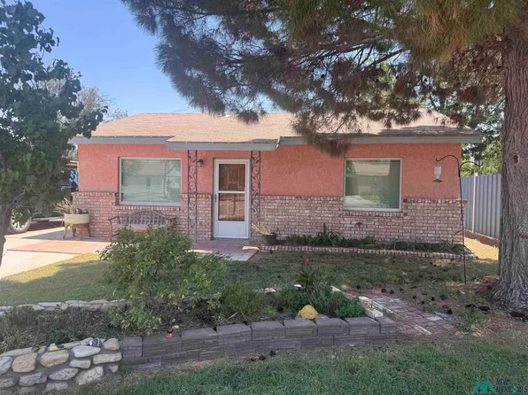 514 S 6th St, Carlsbad, NM 88220