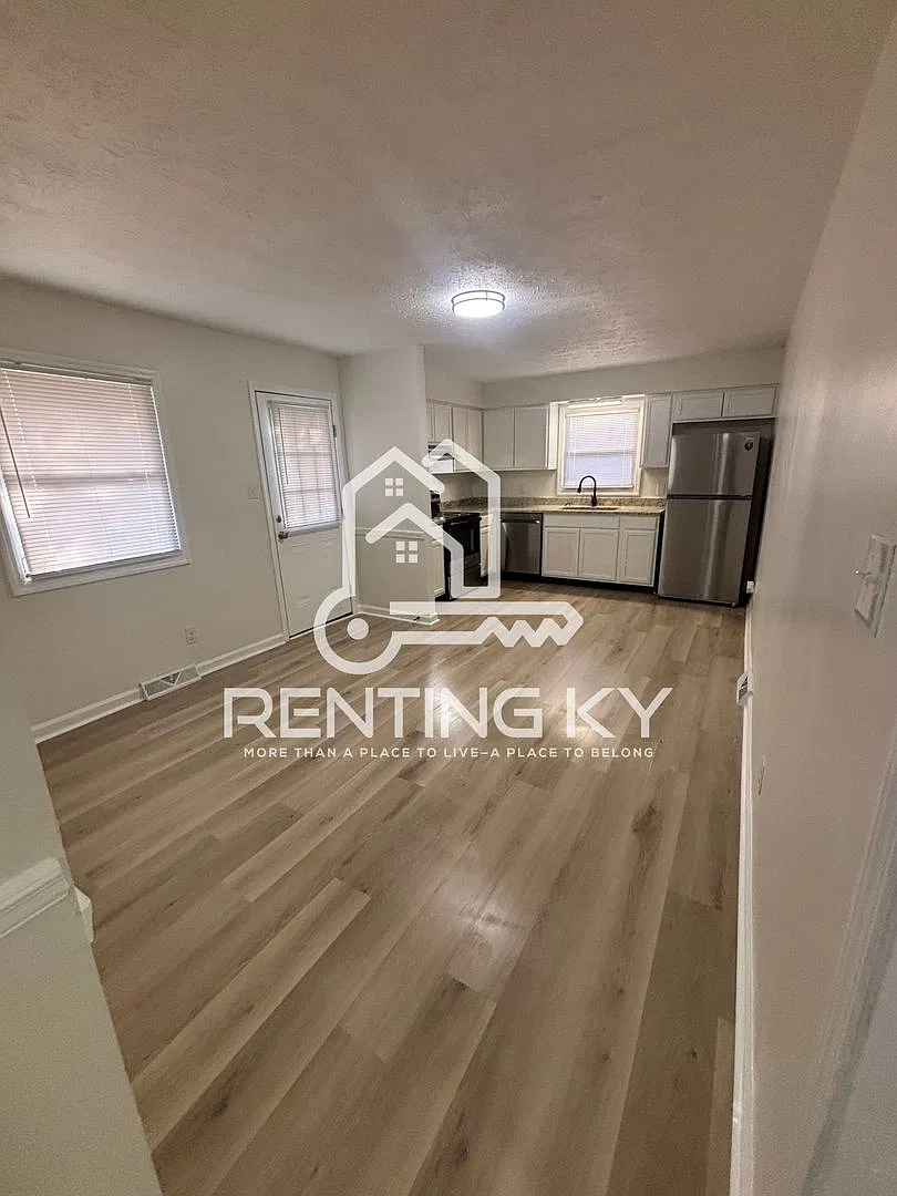 3 Bdrm 2 Bath Newly Remodeled! — Photo 3