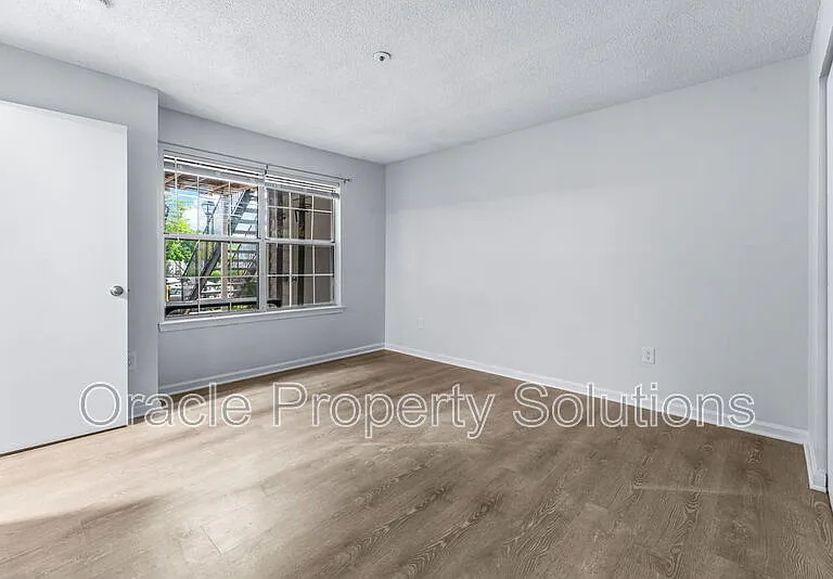 14023 Vista Dr — Photo 21