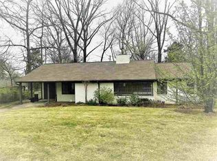 1965 Hickory Rd, Vestavia Hills, AL 35216