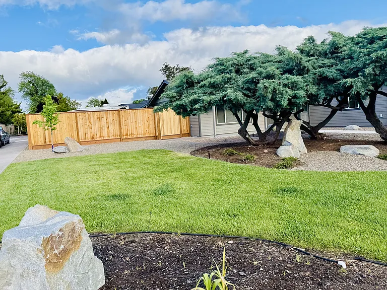 2853 Tahitian Ave — Photo 4