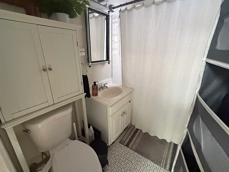 107 Jersey St #7-18 — Photo 6