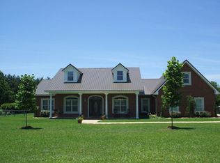 1968 S Beverlye Rd, Dothan, AL 36301