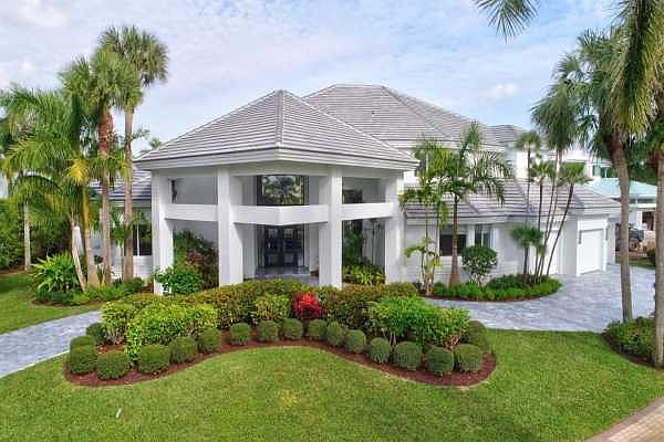 Home For Sale In St Andrews Country Club