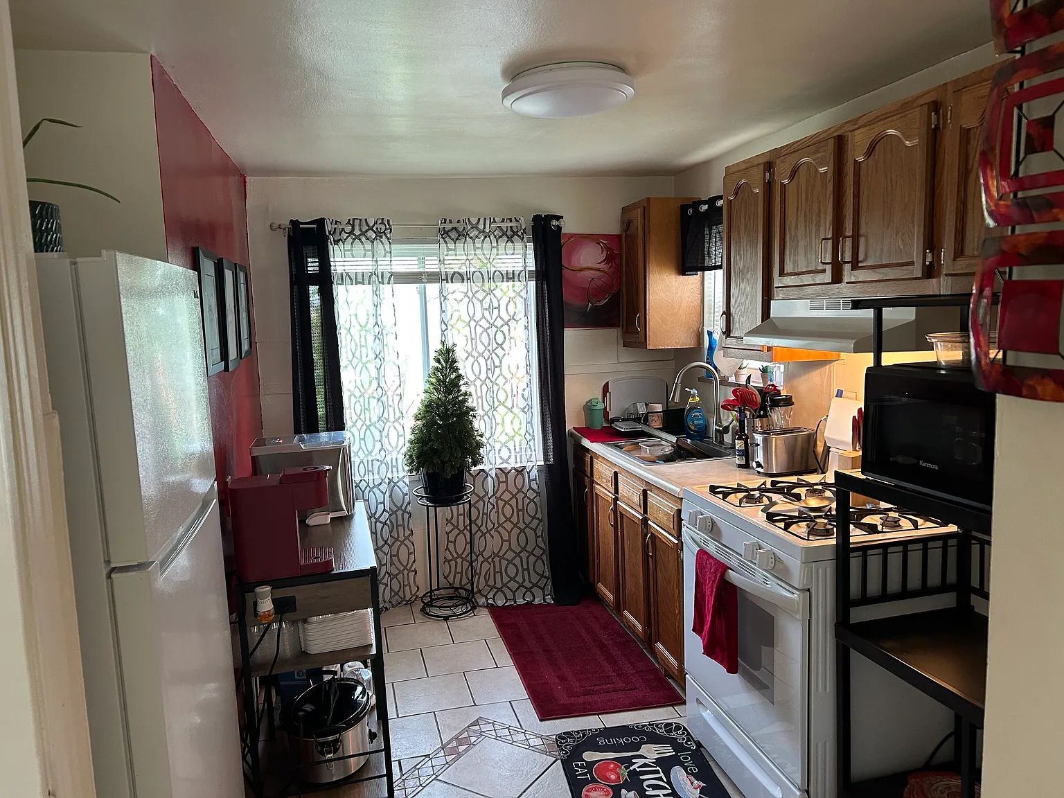 2 bed, 900 sqft, $1,200 — Photo 4