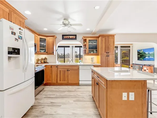 4139 Lakewood BLVD #E2, NAPLES, FL 34112