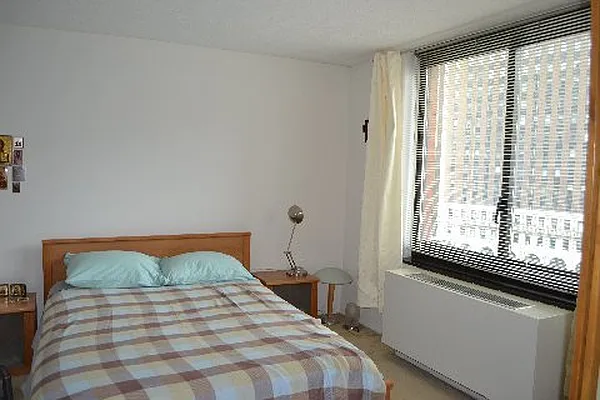 Rented by Tabak Real Estate | media 23