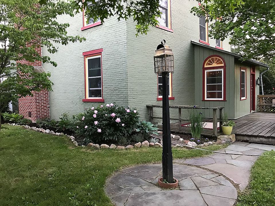 1st image of 116 Mountain Ave
