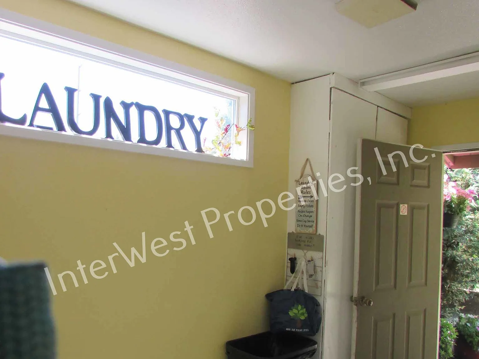 2 bed, 960 sqft, $1,395 — Photo 3