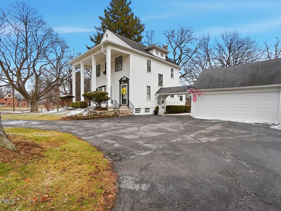 1st image of 3605 River Rd