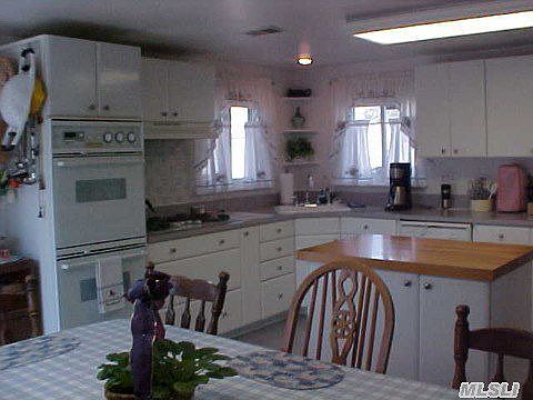 2nd image of 40 Pineland Pl
