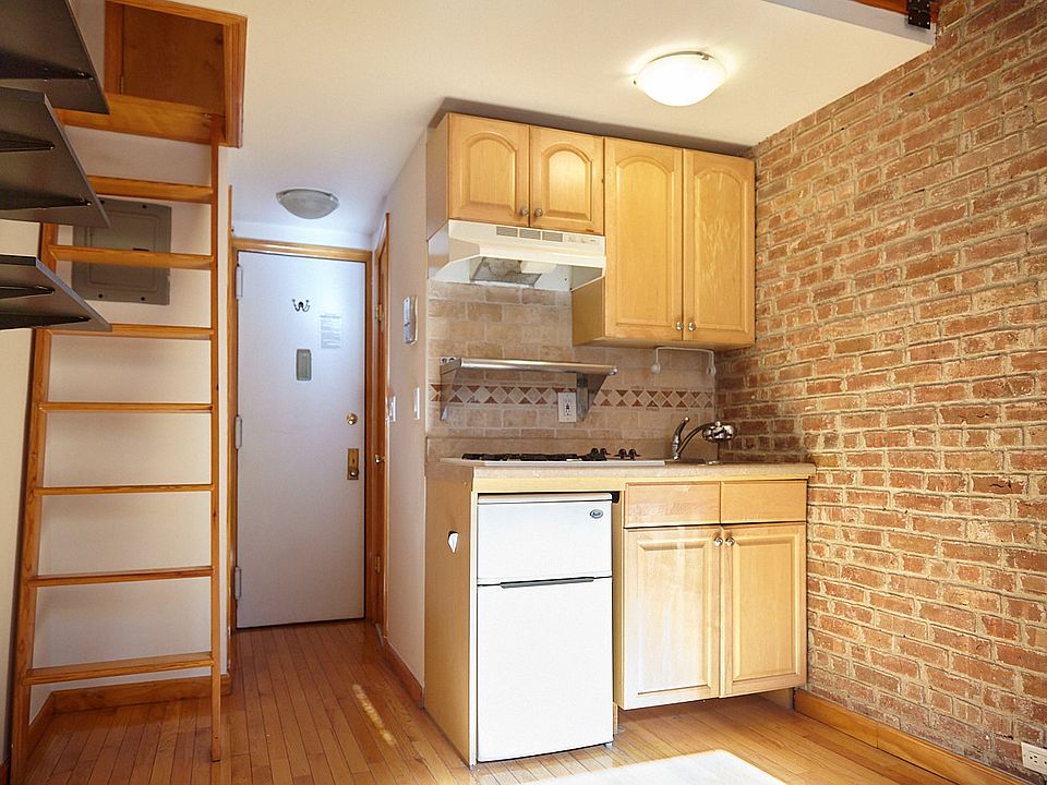 1st image of 319 W 75th St APT 2A