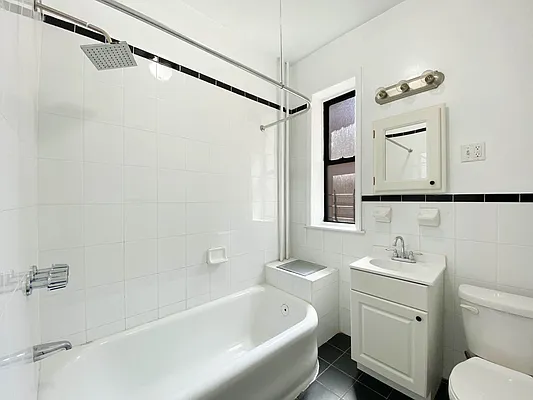 Rented by Brooklyn Blocks Real Estate | media 2