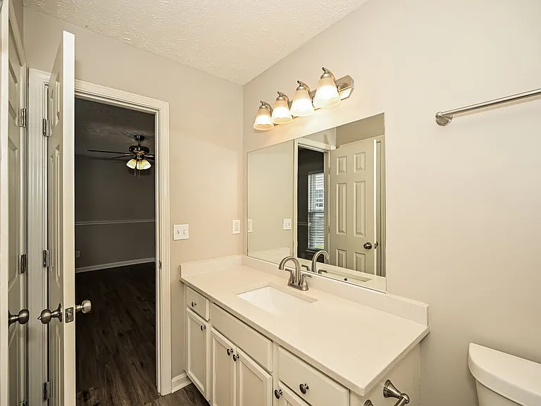 4002 Deer Run Trce — Photo 11