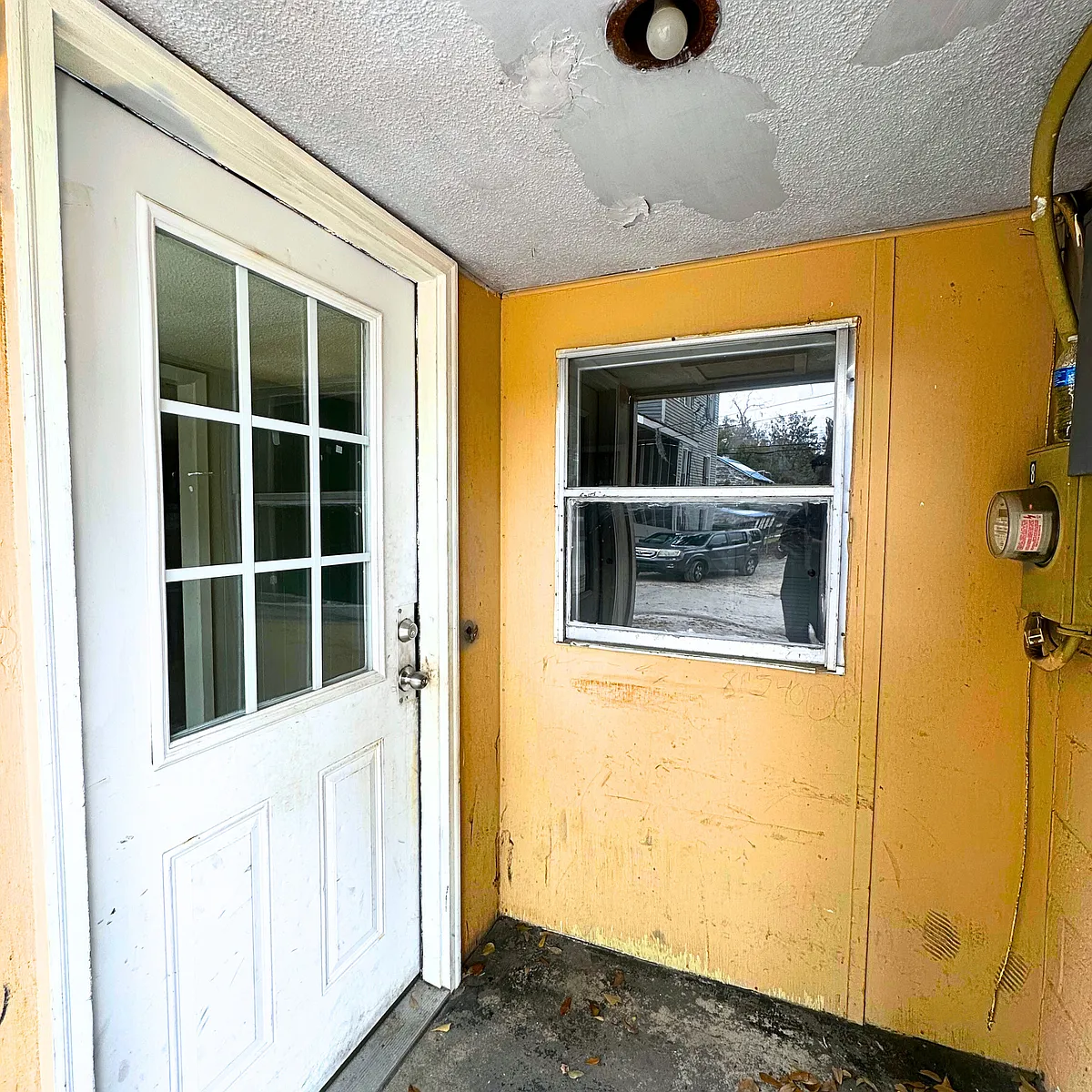 Building Photo - 501 W Gordon St #8