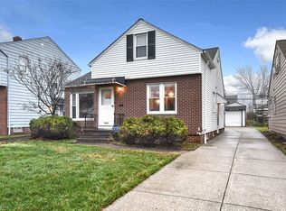 4026 Stonehaven Rd, South Euclid, OH 44121