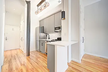 Rented by Urbane Brokerage