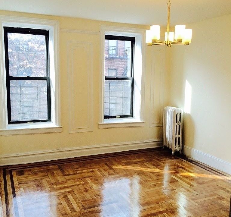 1st image of 351 E 21st St #3R