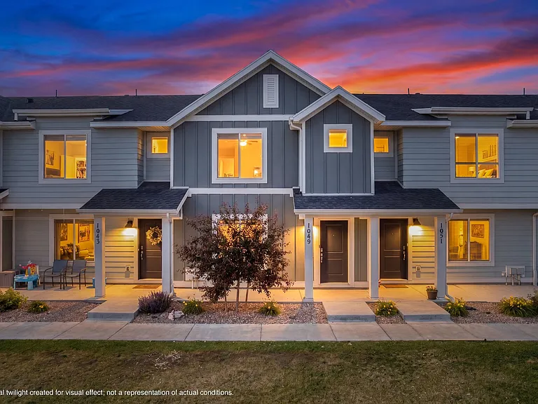 1049 E Regatta Ln — Photo 19