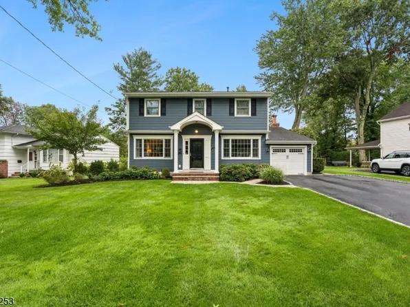 22 Midvale Dr, New Providence Boro, NJ 07974