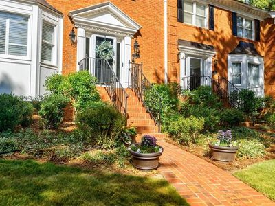 5381 Trentham Dr, Atlanta, GA, 30338