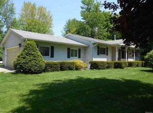 15805 Armada Center Rd, Armada, MI 48005