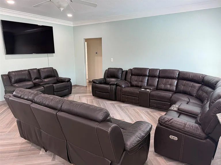 5525 Swan Dr — Photo 25