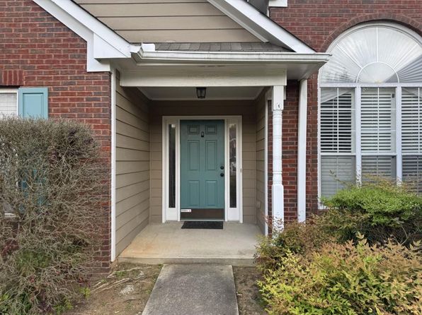 140 Grayview Ct, Grayson, GA 30017