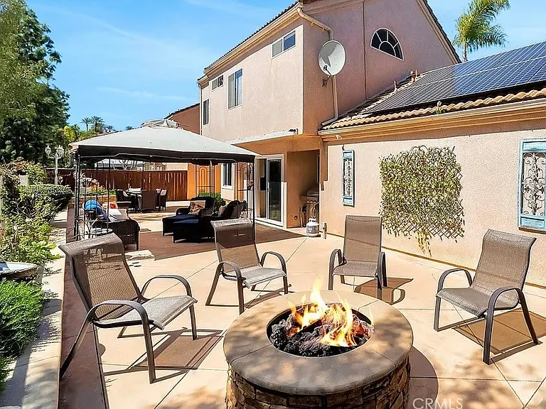 34 Santa Monica St — Photo 27