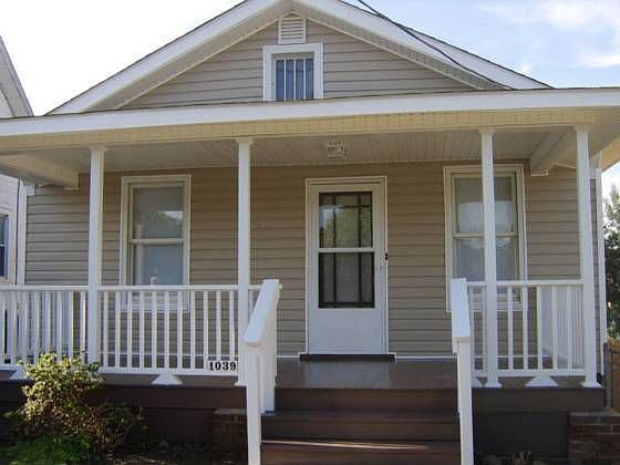 4th image of 1039 Woodrow Ave SE