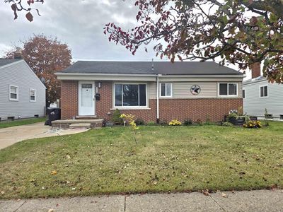 15010 Petrie St, Roseville, MI, 48066