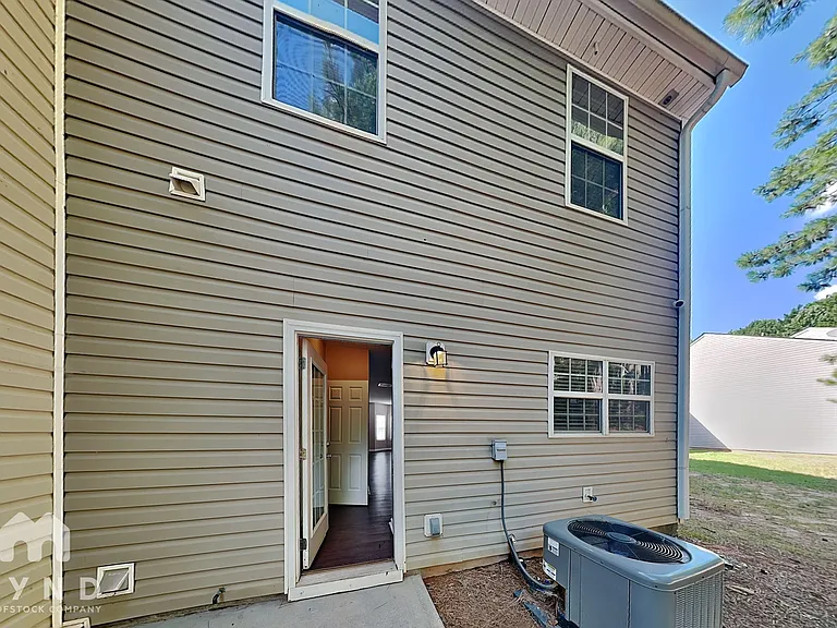 5492 Sierra Trl — Photo 21