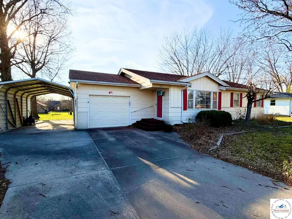 305 N Mable St, Clinton, MO 64735