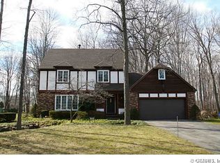 115 Copperfield Rd, Rochester, NY 14615