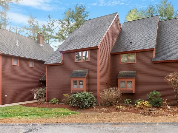 7 Woodridge Ln #7, Westford, MA 01886