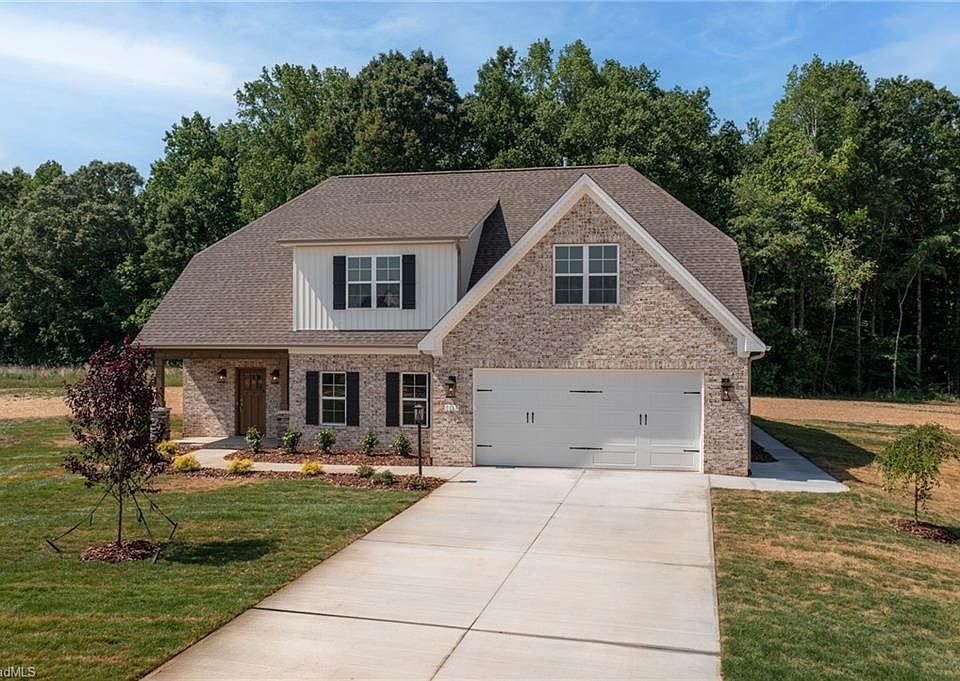 1st image of 252 Sandpiper Dr