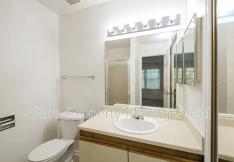 10041 E Mexico Ave — Photo 10
