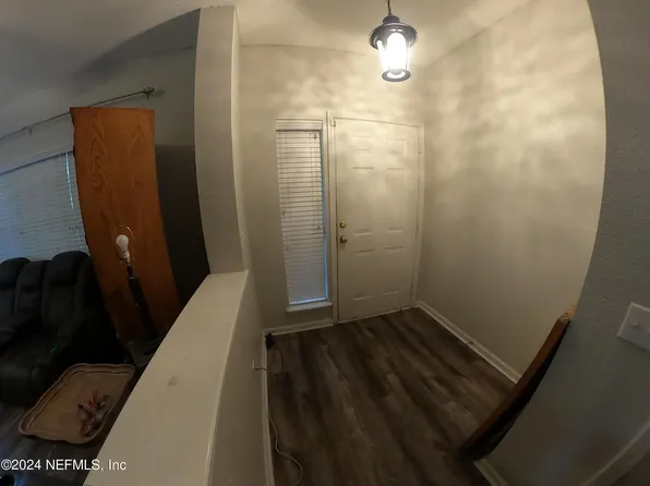 12419 FOREST LAKE Circle #1, Jacksonville, FL 32225