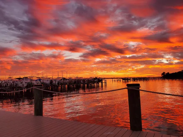 1600 NE Dixie Highway #9-102, Jensen Beach, FL 34957