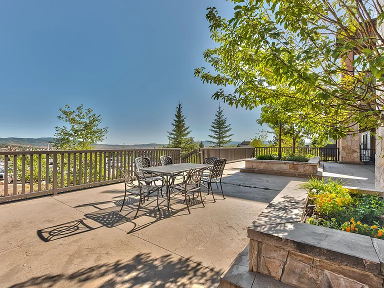 2669 Canyons Resort Dr #223 — Photo 35