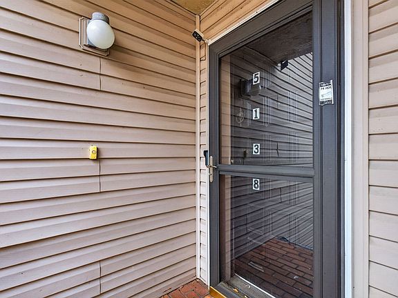 5th image of 5138 Puritan Cir #1322