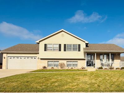 6594 Stillwater Ave, Portage, IN, 46368